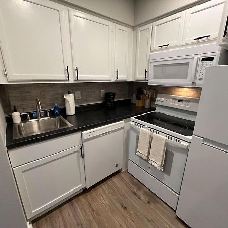 Aksarben Living-Cozy 1 Bdrm 1 Ba Apartment Omaha Exterior photo